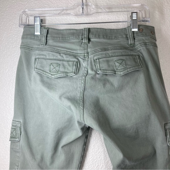 CAbi Sage Green Celadon Cargo Skinny Stretch Low Rise Jeans 4 - Picture 12 of 16